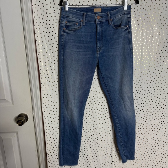 Mother High Waisted Looker Ankle Fray - Picture 2 of 9